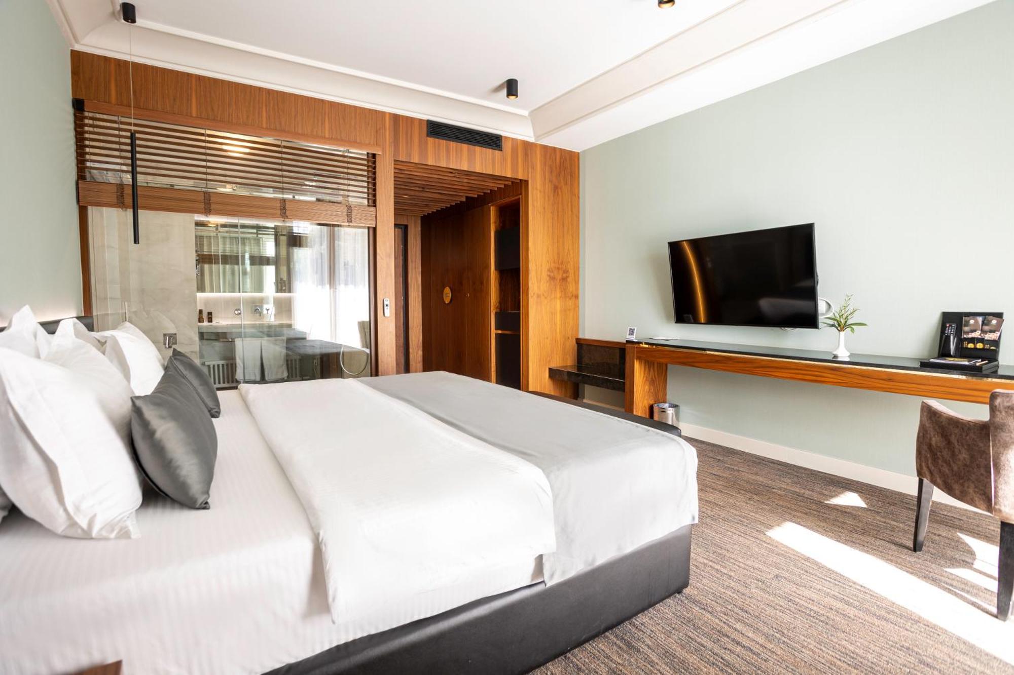 Select Hill Resort Linze Экстерьер фото