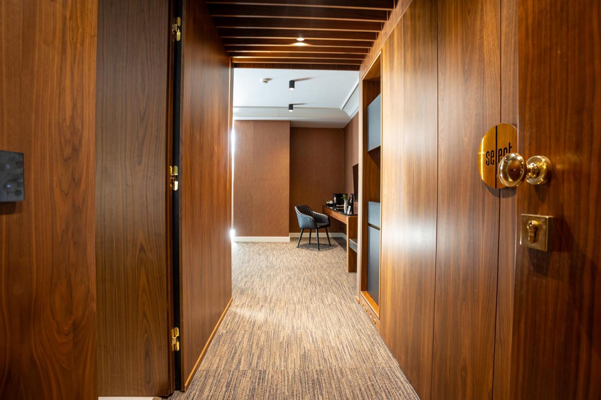 Select Hill Resort Linze Экстерьер фото