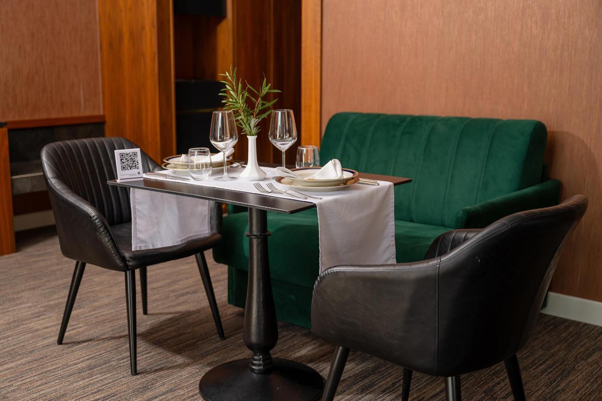 Select Hill Resort Linze Экстерьер фото