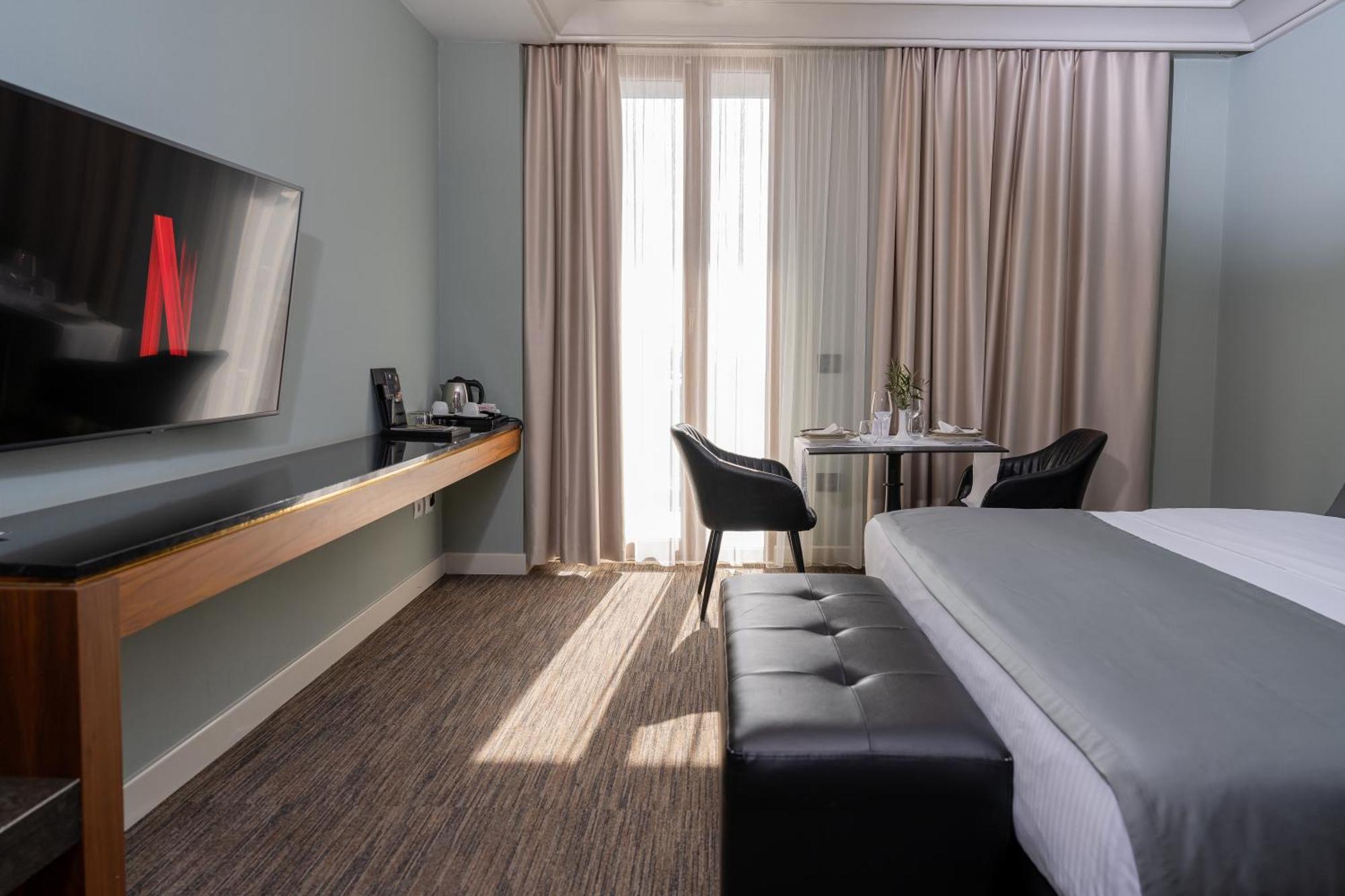 Select Hill Resort Linze Экстерьер фото